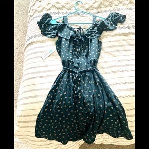 Collective Concepts Cold shoulder dress